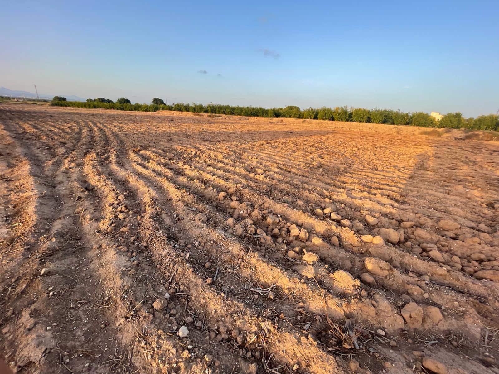 Grunde uden byggetilladelser til salg i La Hoya - € 30.000 (Ref: 8675858)