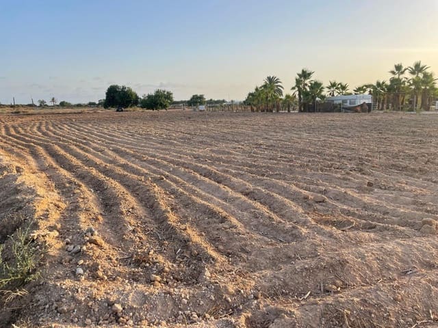 Grunde uden byggetilladelser til salg i La Hoya, Elche / Elx - € 30.000 (Ref: 8675858)