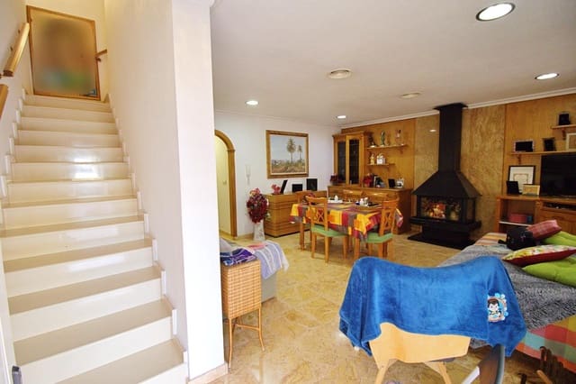 4 bedroom Bungalow for sale in Albatera with garage - € 370,000 (Ref: 8691253)