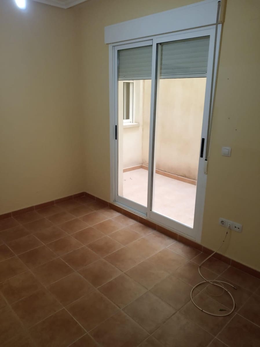 3 soverom Leilighet til salgs i Aspe med garasje - € 130 000 (Ref: 8716561)