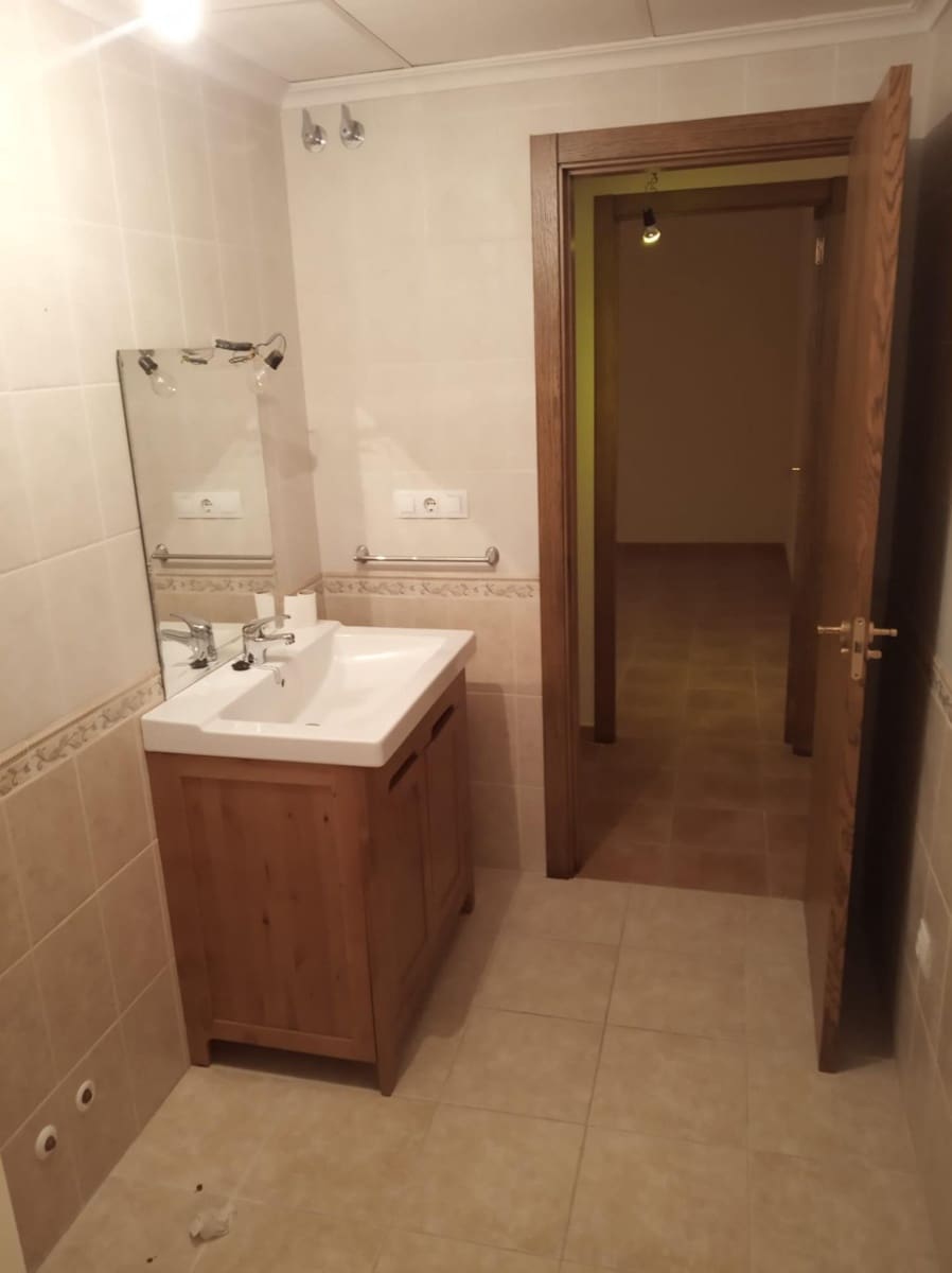 3 soverom Leilighet til salgs i Aspe med garasje - € 130 000 (Ref: 8716561)