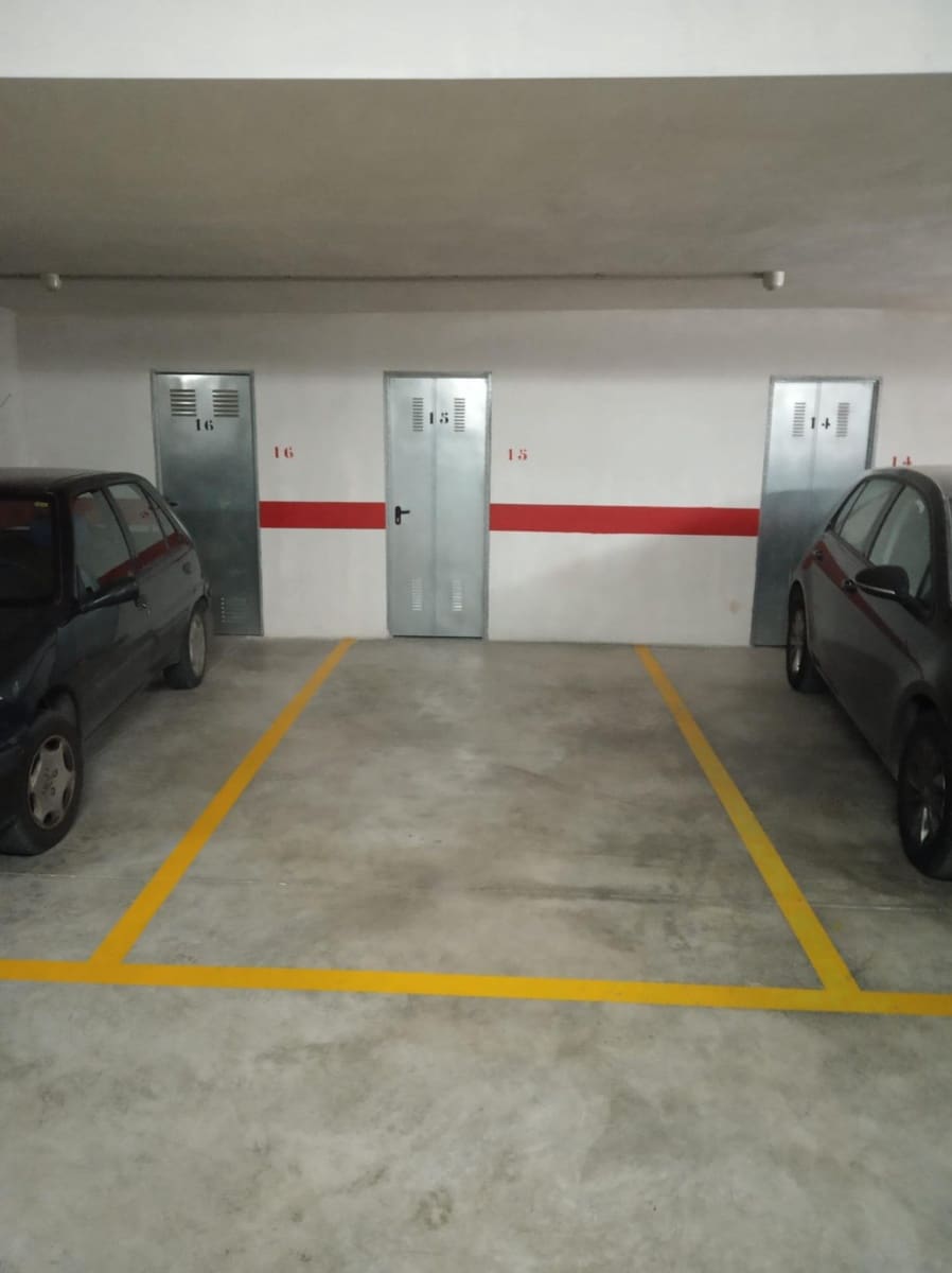 3 soverom Leilighet til salgs i Aspe med garasje - € 130 000 (Ref: 8716561)