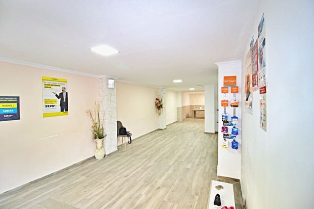 Local Comercial en Elche / Elx en venta - 75.000 € (Ref: 8729921)