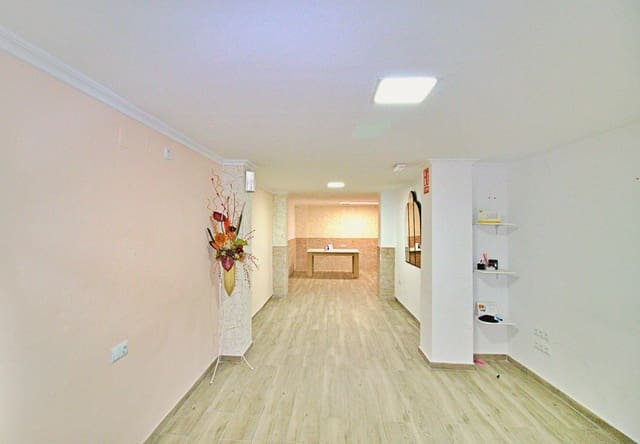 Local Comercial en Elche / Elx en venta - 75.000 € (Ref: 8729921)