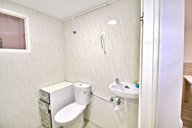 Local Comercial en Elche / Elx en venta - 75.000 € (Ref: 8729921)