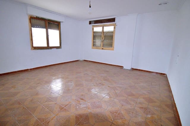 4 soveværelse Villa til salg i Matola, Elche / Elx med garage - € 210.000 (Ref: 8834364)