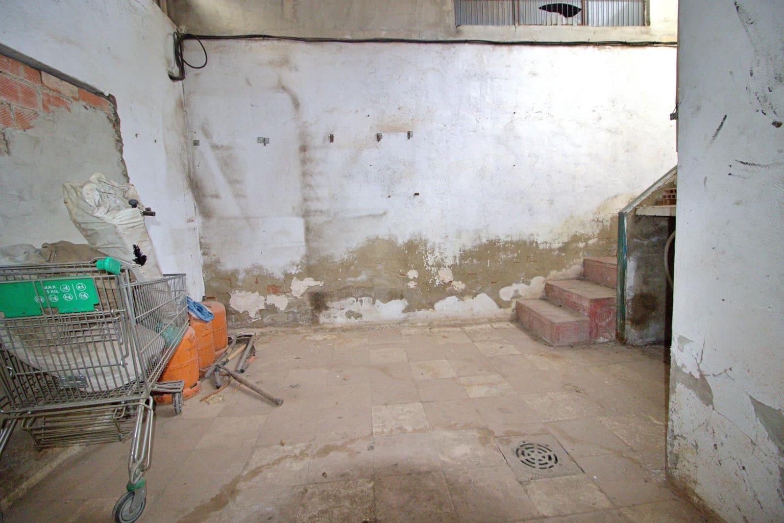 4 soverom Villa til salgs i Matola med garasje - € 210 000 (Ref: 8834364)