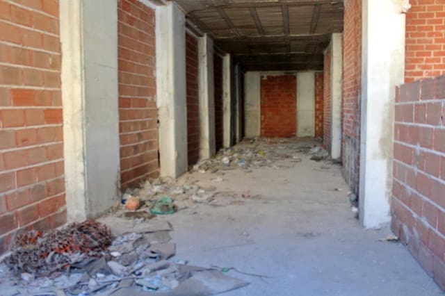 Commerciale in vendita in Albatera - 350.000 € (Rif: 8834365)