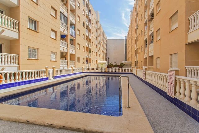 2 quarto Apartamento para venda em Antonio Machado, Torrevieja com garagem - 132 000 € (Ref: 8841038)