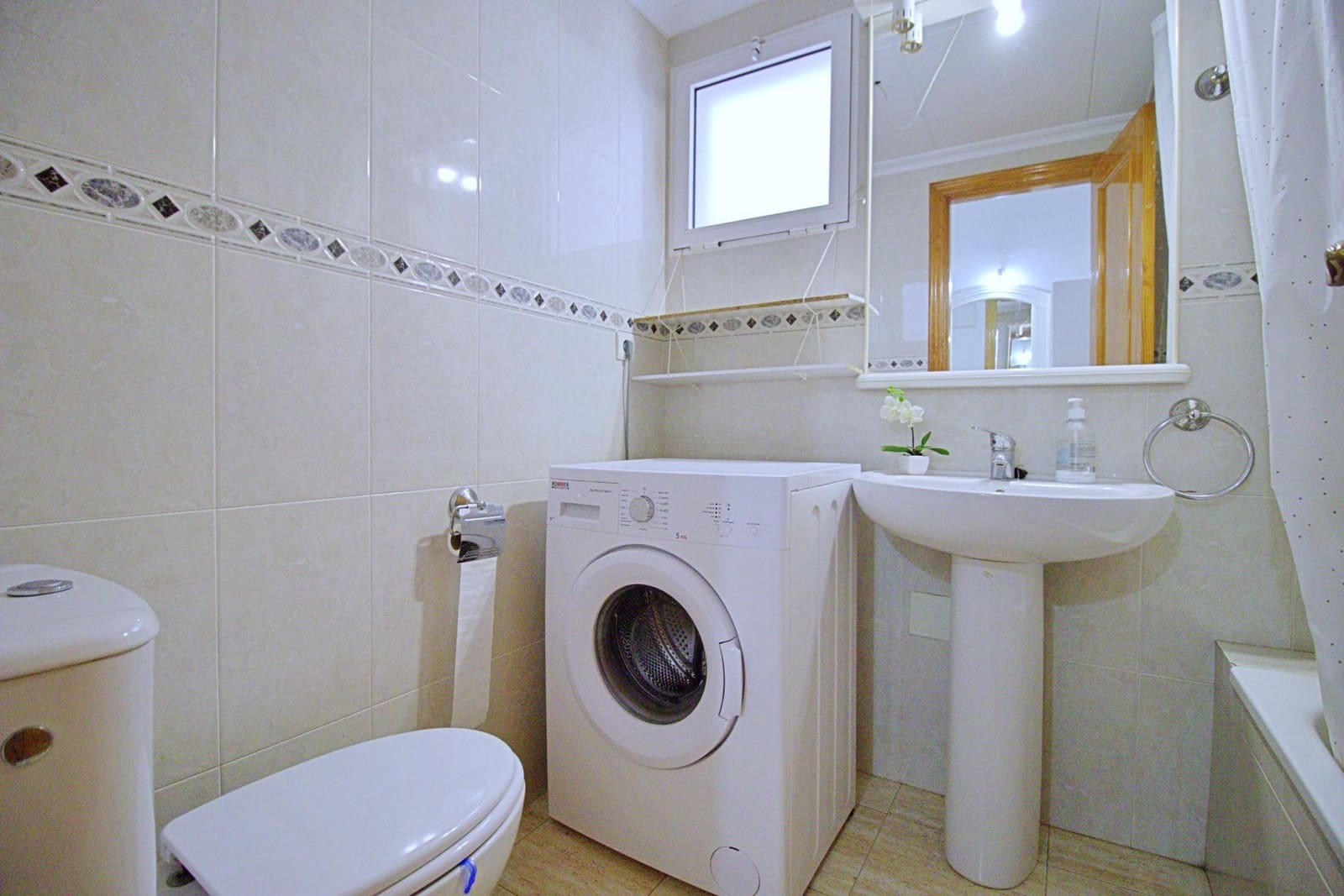 2 sypialnia Mieszkanie na sprzedaż w Torrevieja z garażem - 132 000 € (Ref: 8841038)