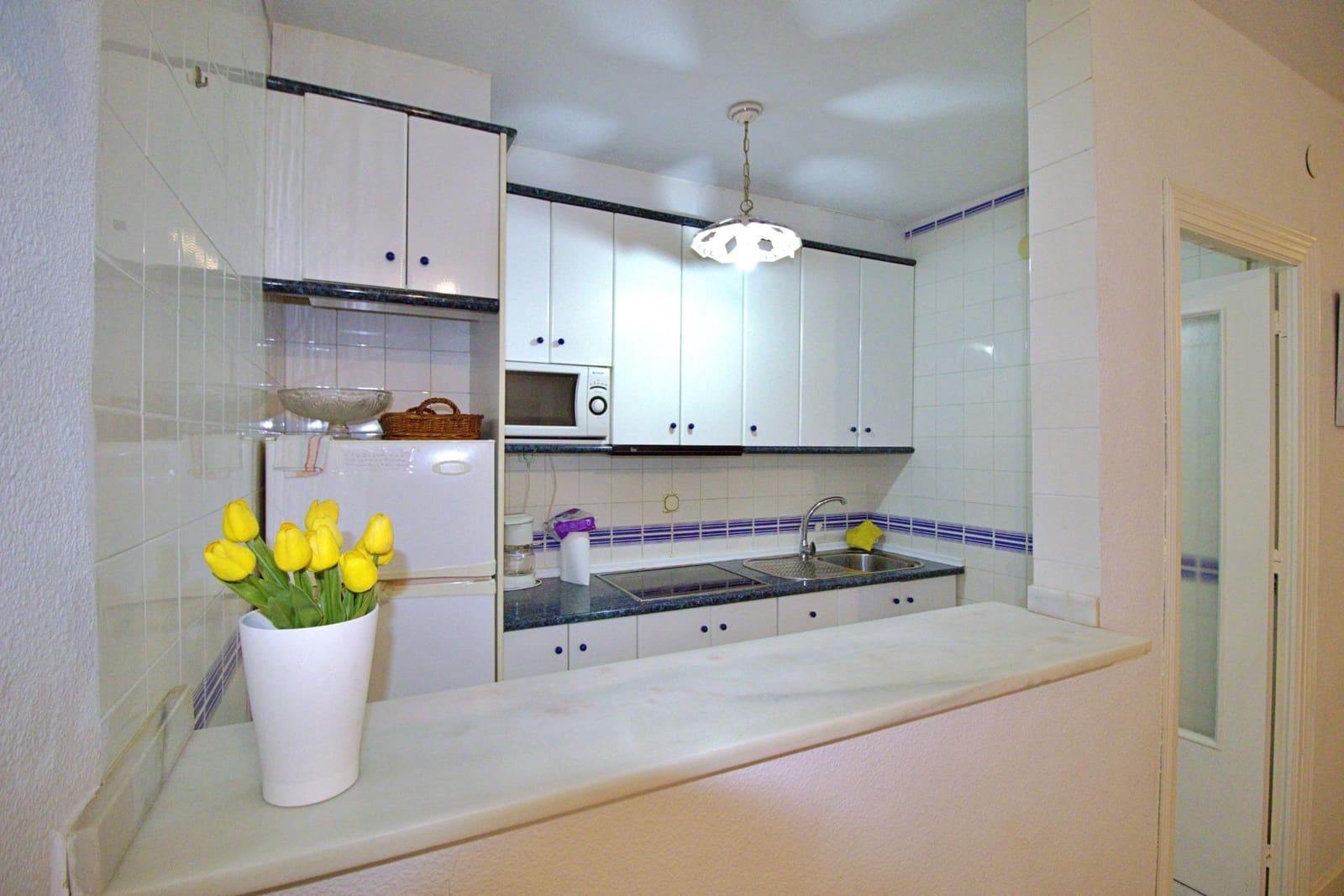 2 soverom Leilighet til salgs i Torrevieja med svømmebasseng garasje - € 149 000 (Ref: 8841039)