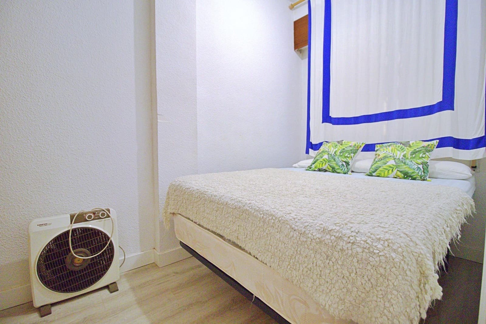 2 soverom Leilighet til salgs i Torrevieja med svømmebasseng garasje - € 149 000 (Ref: 8841039)