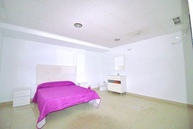 10 sypialnia Komercyjne na sprzedaż w Elche / Elx - 150 000 € (Ref: 8903489)