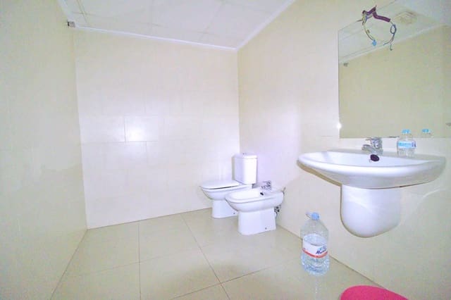 10 sypialnia Komercyjne na sprzedaż w Elche / Elx - 150 000 € (Ref: 8903489)