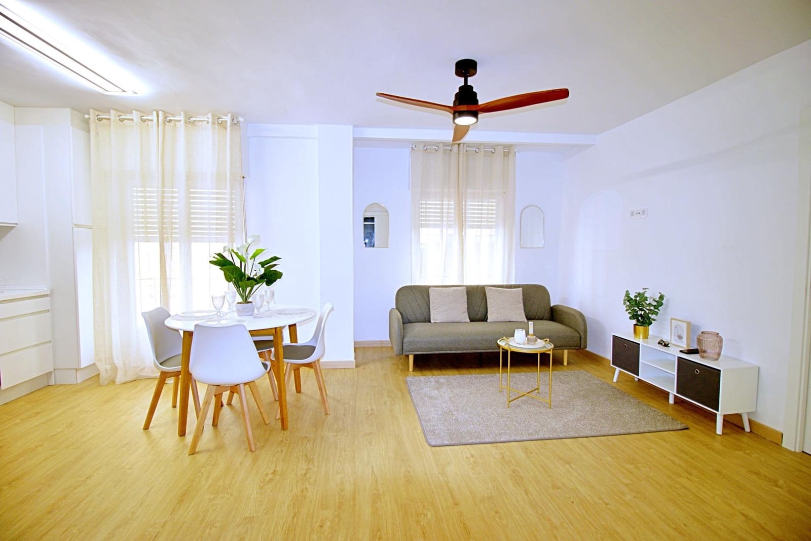 4 bedroom Flat for sale in Elche / Elx - € 195,000 (Ref: 8926421)