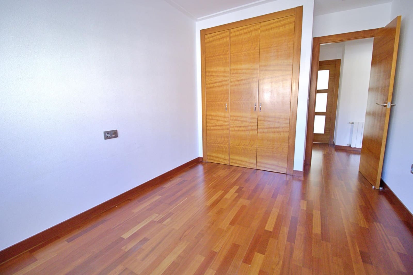 3 bedroom Flat for sale in Elche / Elx with pool - € 325,000 (Ref: 8928793)