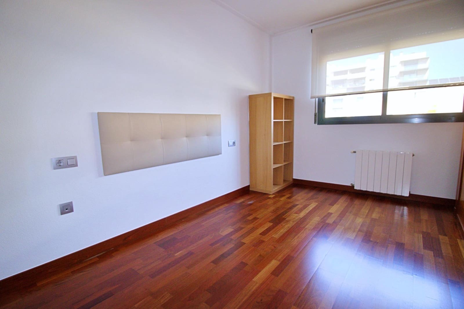 3 bedroom Flat for sale in Elche / Elx with pool - € 325,000 (Ref: 8928793)