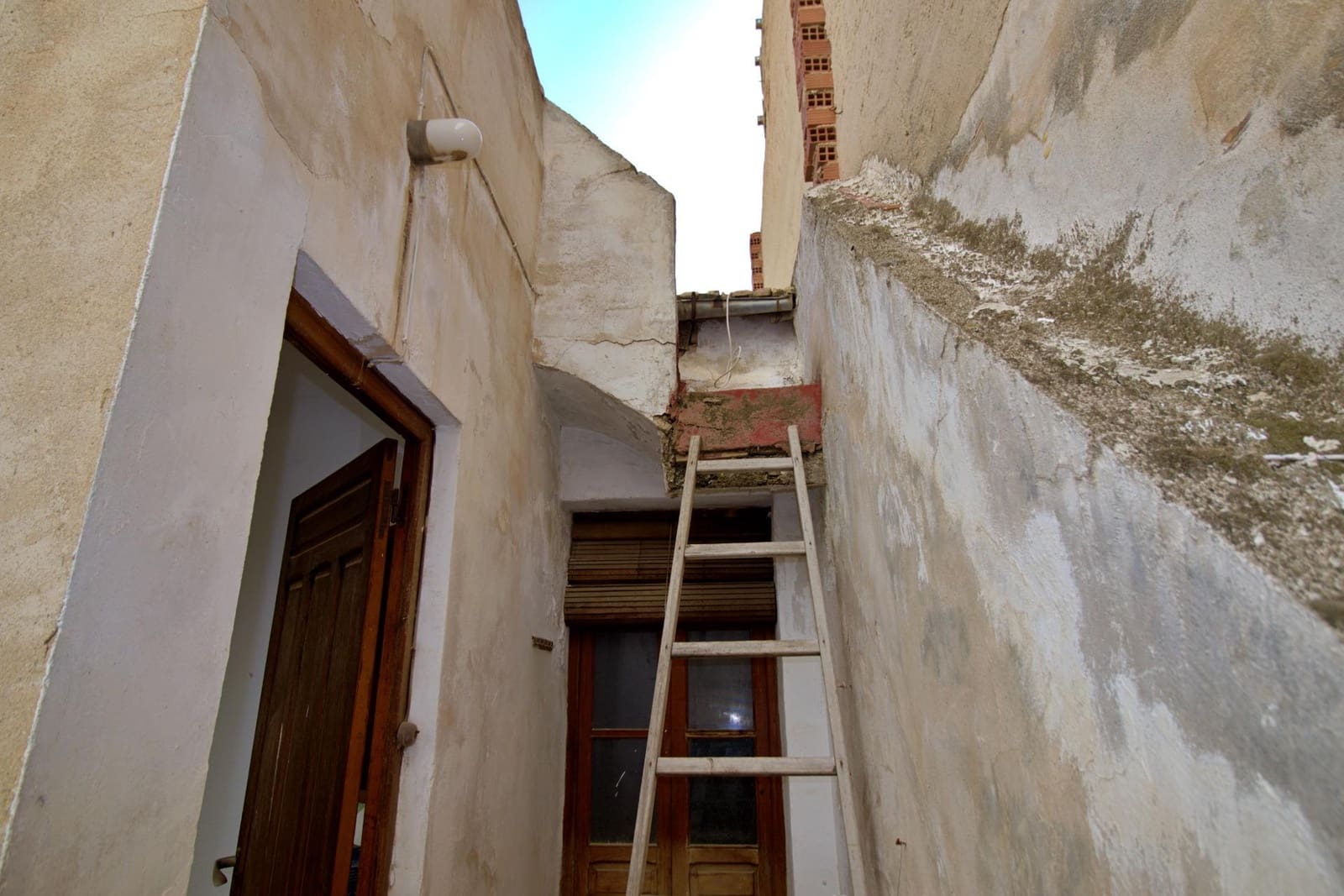 5 soveværelse Byhus til salg i Elche / Elx - € 157.500 (Ref: 8932147)