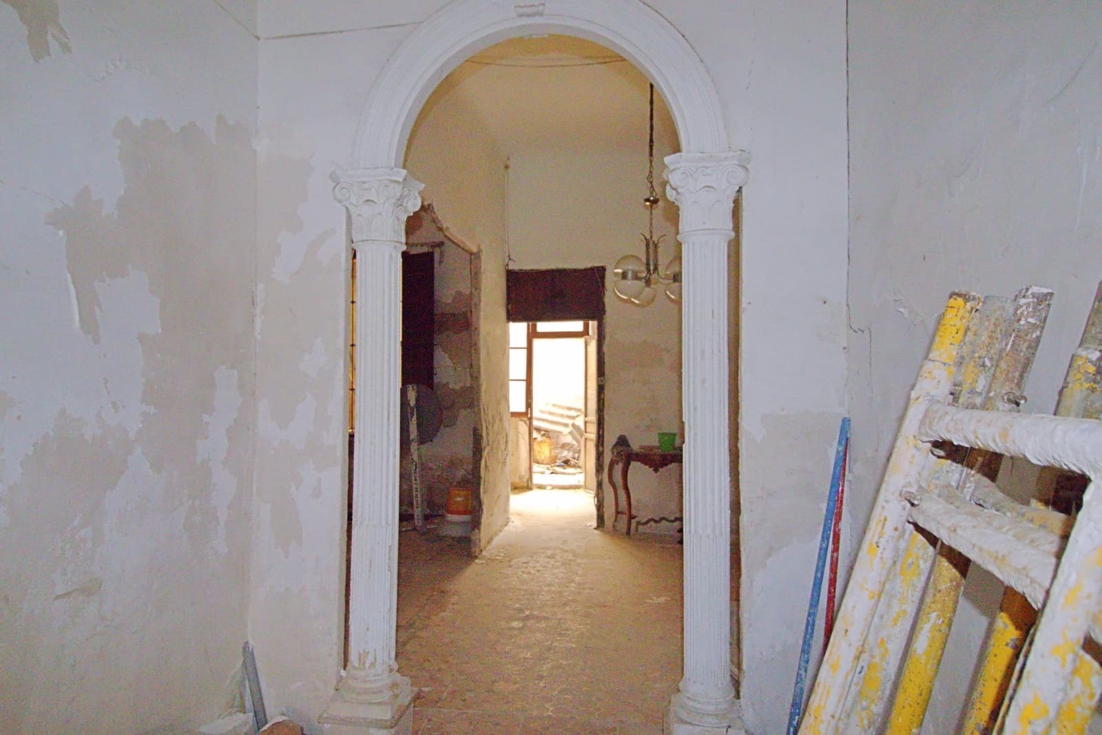 5 soveværelse Byhus til salg i Elche / Elx - € 157.500 (Ref: 8932147)