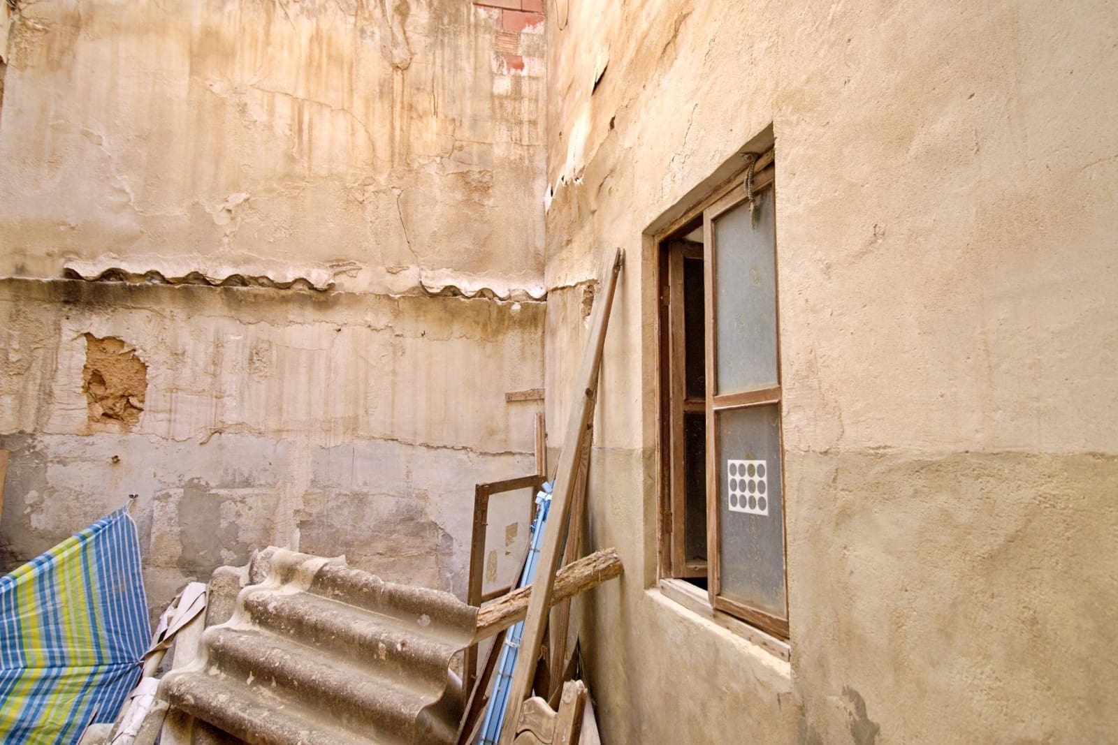 5 soveværelse Byhus til salg i Elche / Elx - € 157.500 (Ref: 8932147)