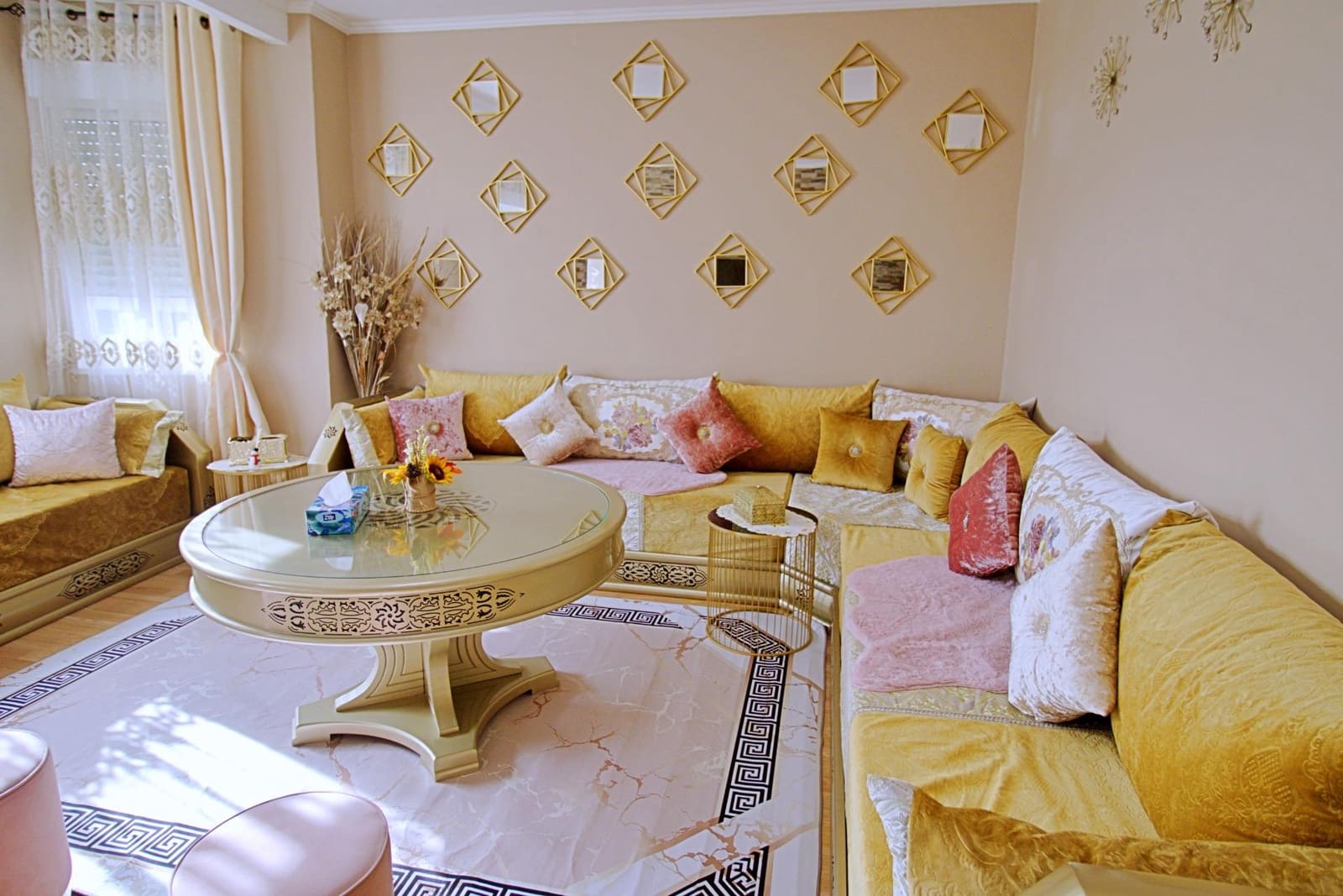 4 bedroom Flat for sale in Elche / Elx - € 150,000 (Ref: 8934890)