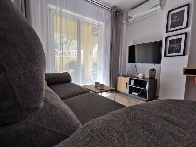 2 soverom Leilighet til salgs i Playa del Cura, Torrevieja med svømmebasseng - € 200 000 (Ref: 8957069)