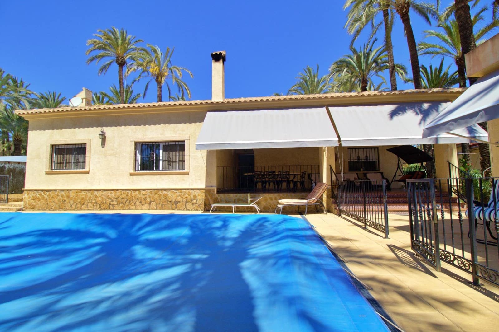 6 soveværelse Villa til salg i Elche / Elx med swimmingpool garage - € 1.690.000 (Ref: 8979108)