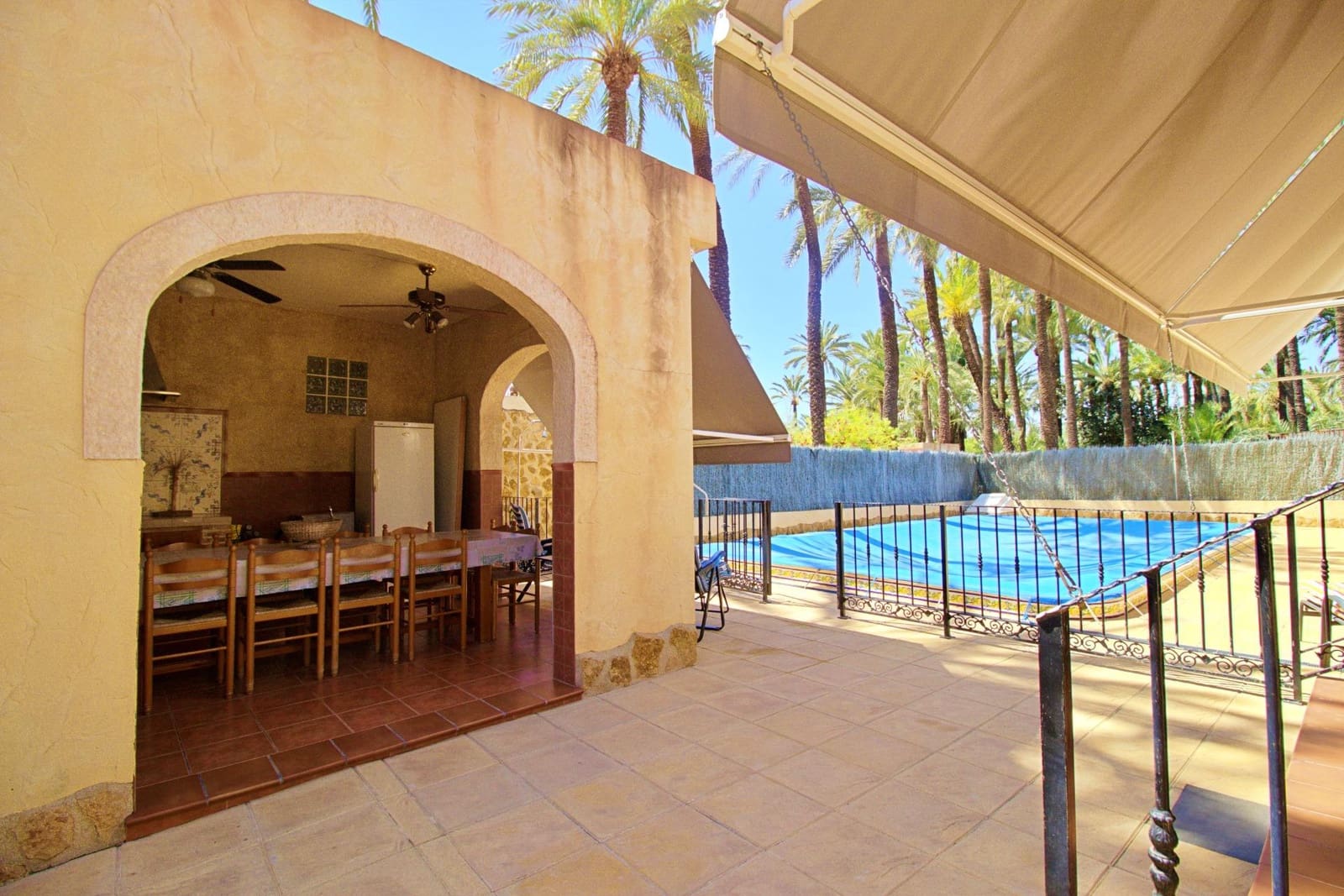 6 soveværelse Villa til salg i Elche / Elx med swimmingpool garage - € 1.690.000 (Ref: 8979108)