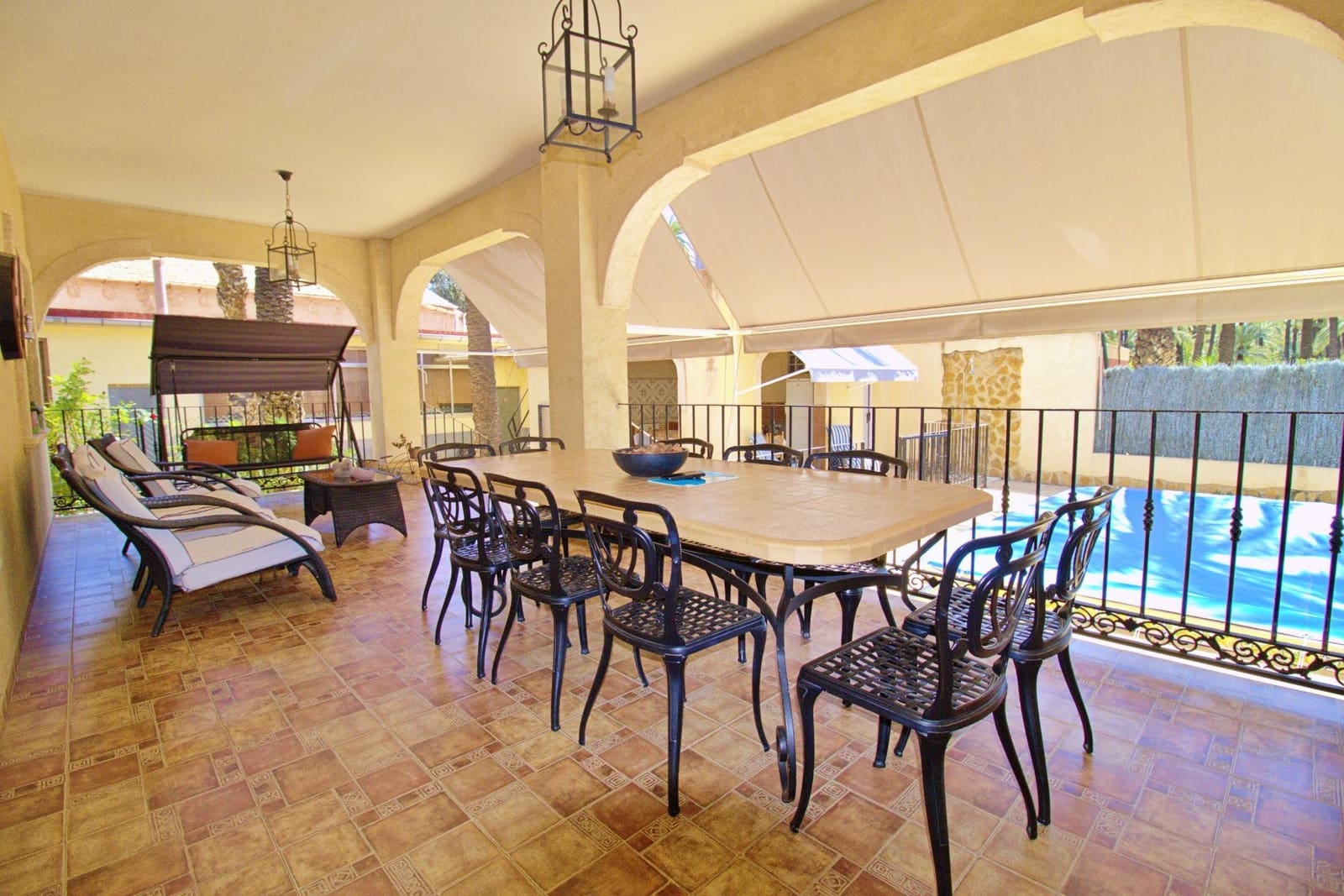 6 soveværelse Villa til salg i Elche / Elx med swimmingpool garage - € 1.690.000 (Ref: 8979108)