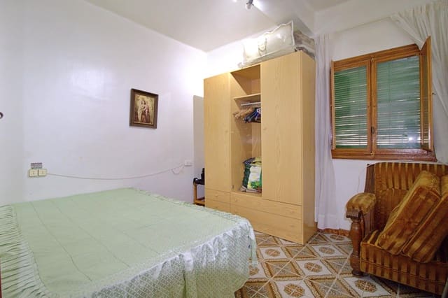 3 bedroom Flat for sale in Elche / Elx - € 88,000 (Ref: 9004696)