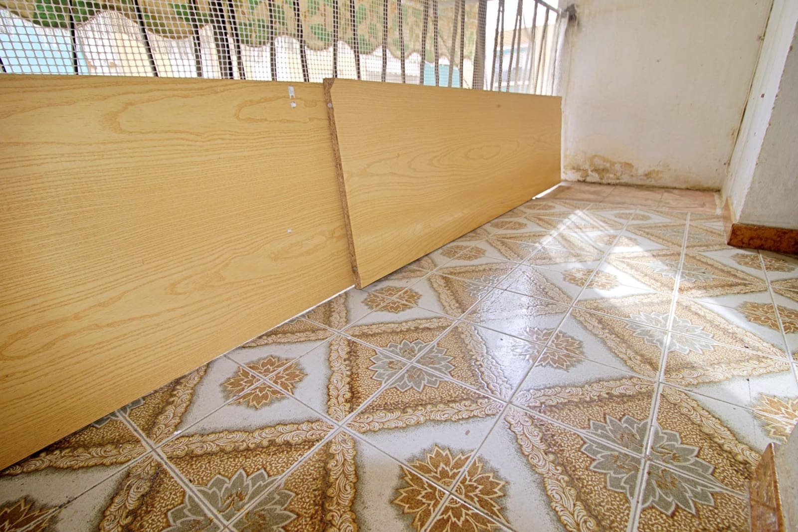 3 bedroom Flat for sale in Elche / Elx - € 88,000 (Ref: 9004696)