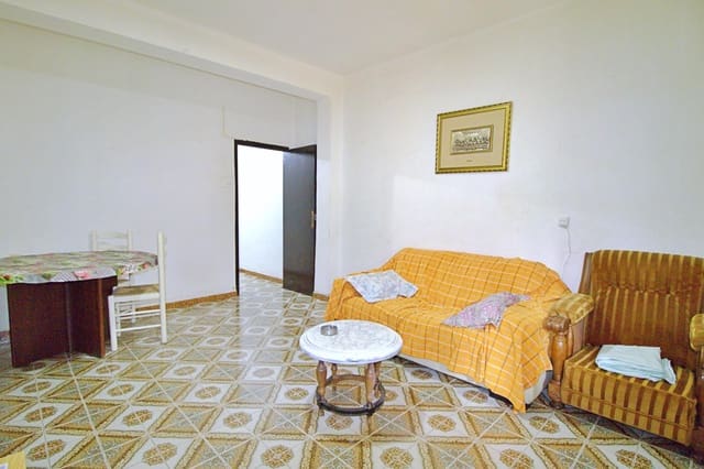 3 bedroom Flat for sale in Elche / Elx - € 88,000 (Ref: 9004696)