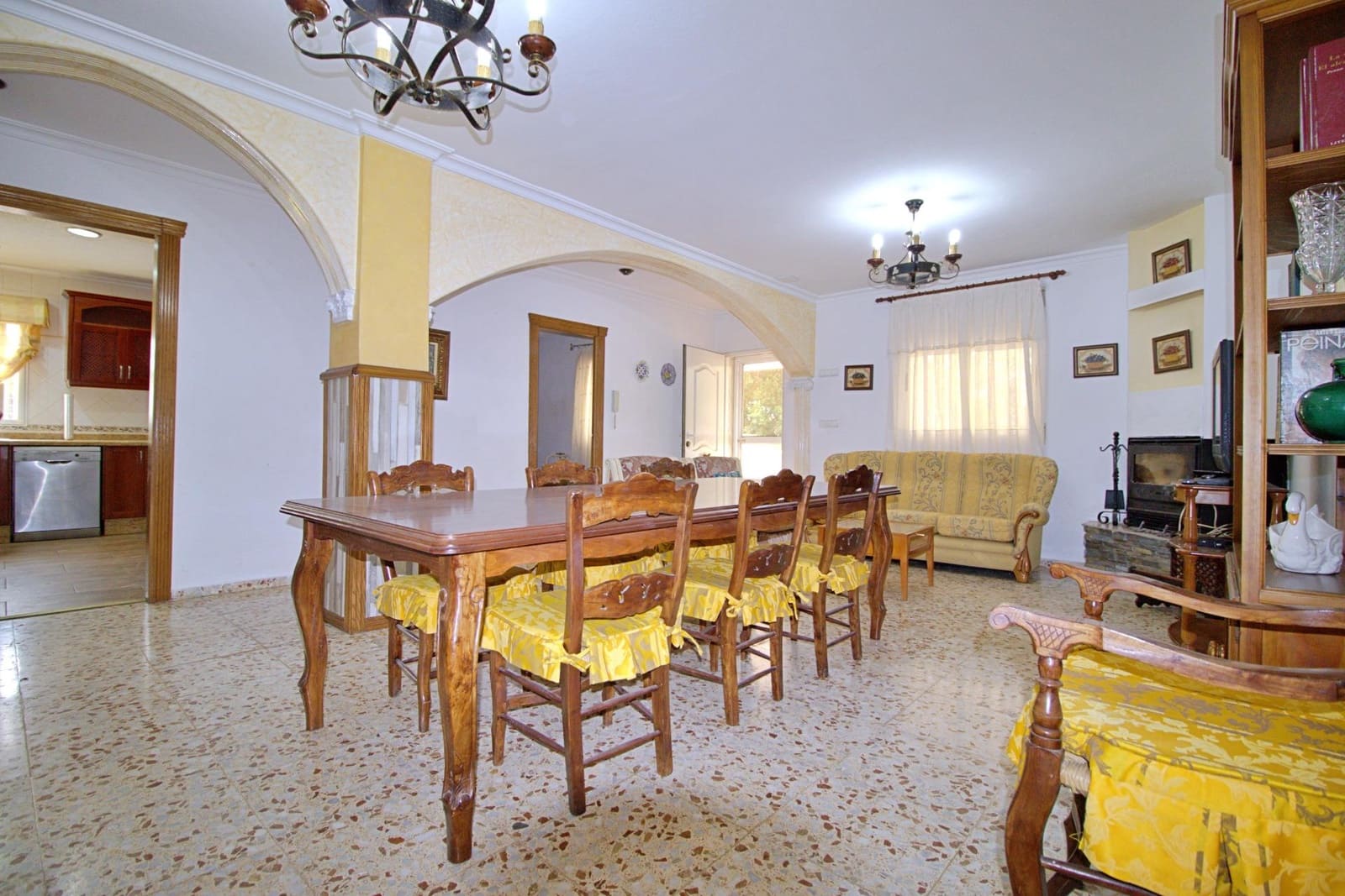 3 soveværelse Villa til salg i Crevillente / Crevillent med swimmingpool garage - € 280.000 (Ref: 9075068)