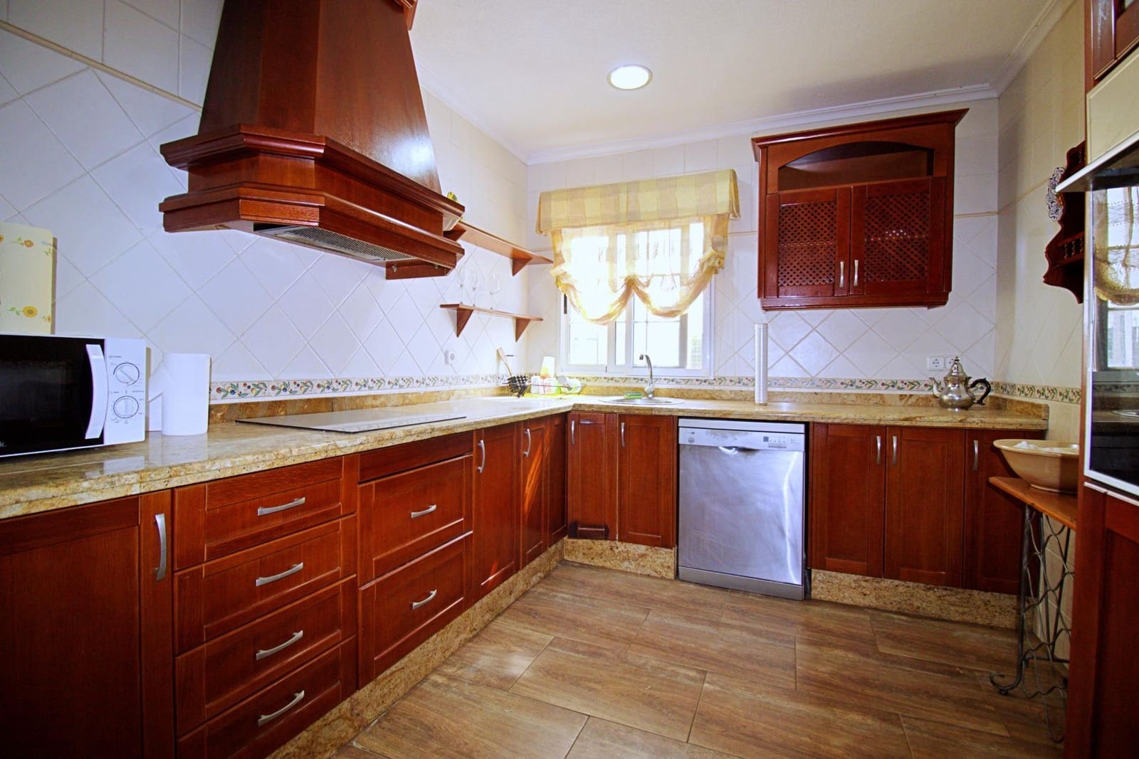 3 soveværelse Villa til salg i Crevillente / Crevillent med swimmingpool garage - € 280.000 (Ref: 9075068)