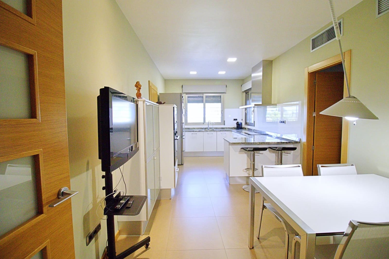 4 sypialnia Willa na sprzedaż w Elche / Elx z basenem garażem - 840 000 € (Ref: 9099071)