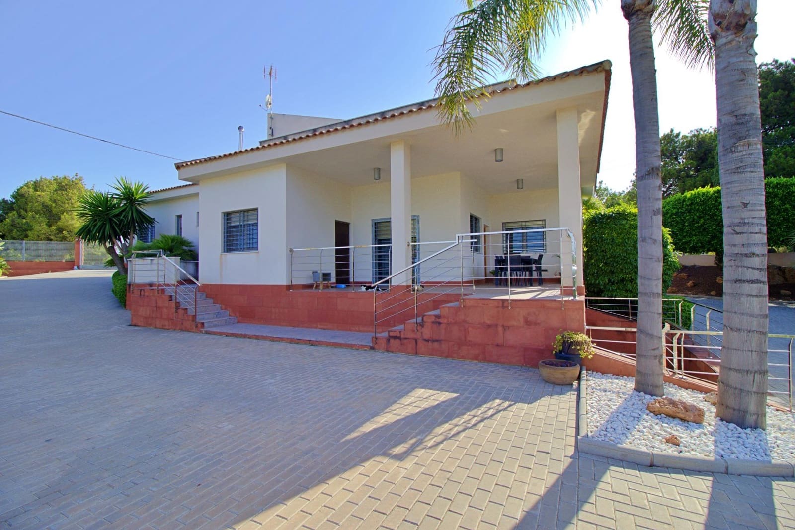 4 sypialnia Willa na sprzedaż w Elche / Elx z basenem garażem - 840 000 € (Ref: 9099071)