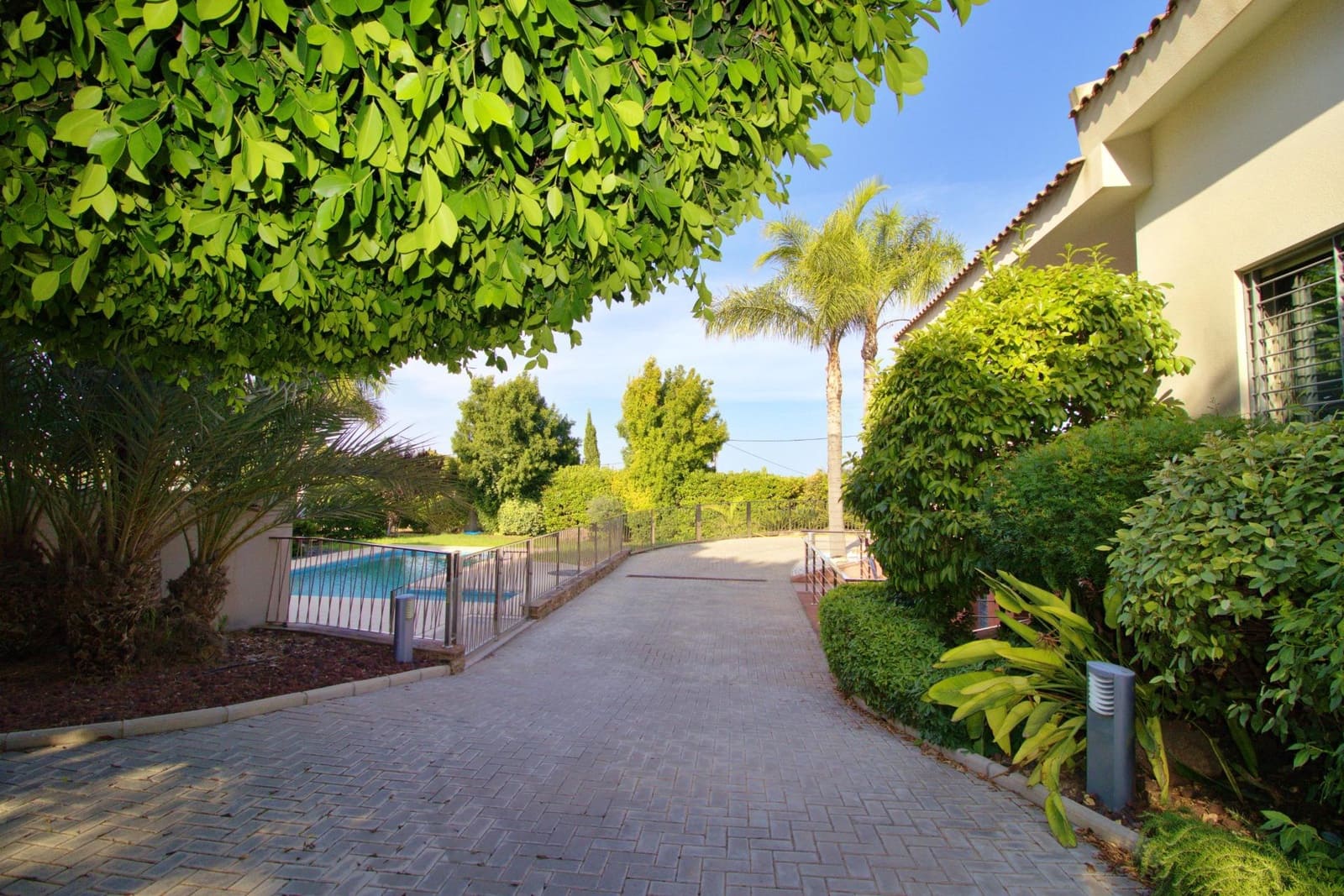 4 soveværelse Villa til salg i Elche / Elx med swimmingpool garage - € 840.000 (Ref: 9099071)