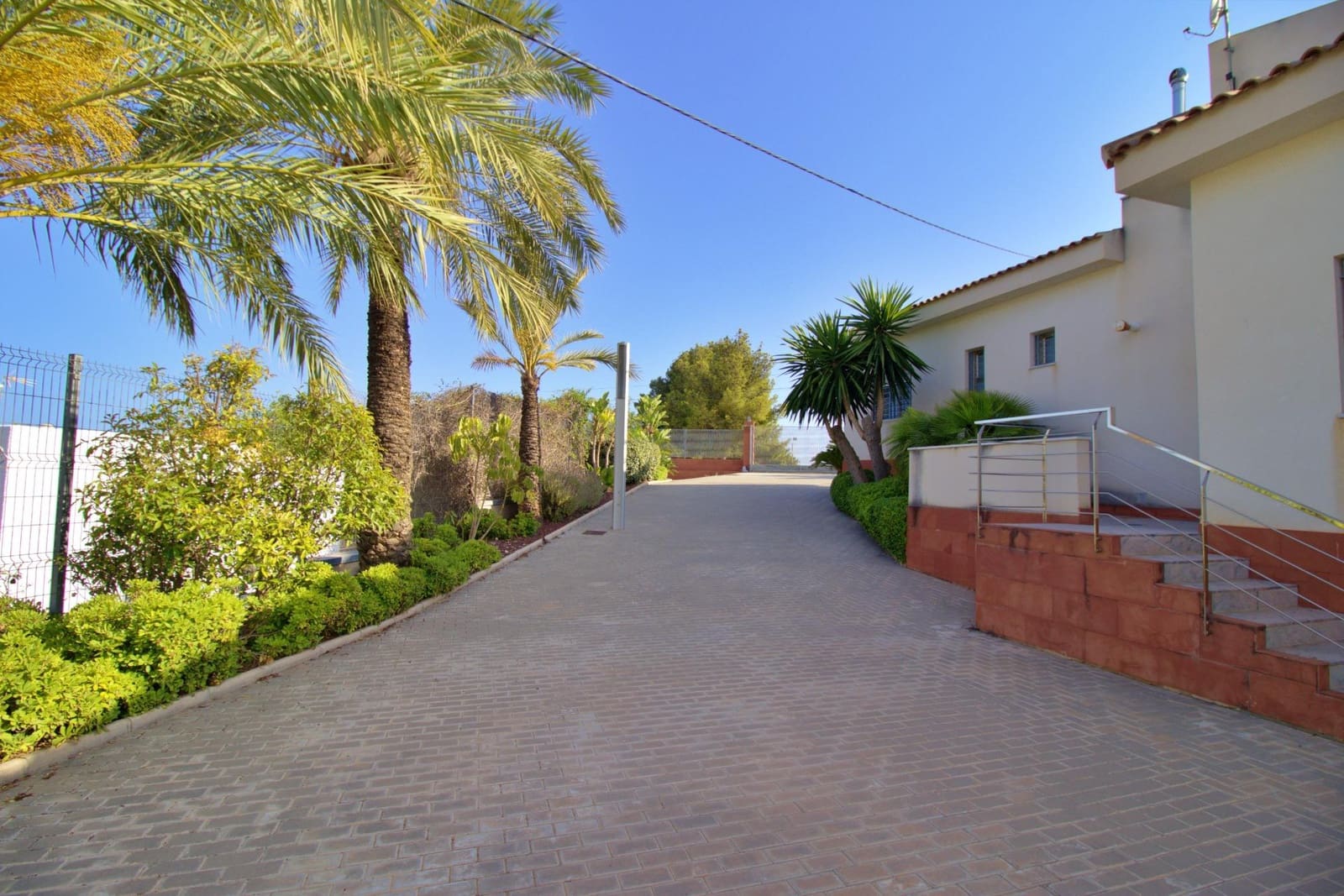 4 sypialnia Willa na sprzedaż w Elche / Elx z basenem garażem - 814 800 € (Ref: 9099071)