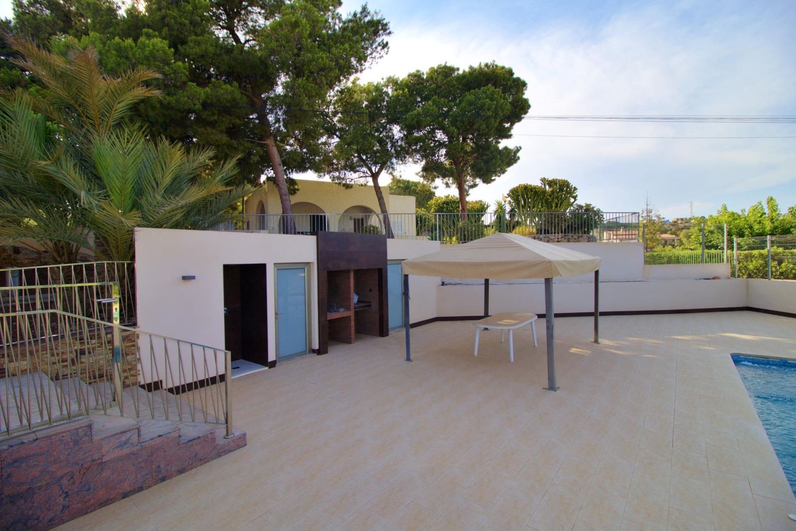 4 sypialnia Willa na sprzedaż w Elche / Elx z basenem garażem - 814 800 € (Ref: 9099071)