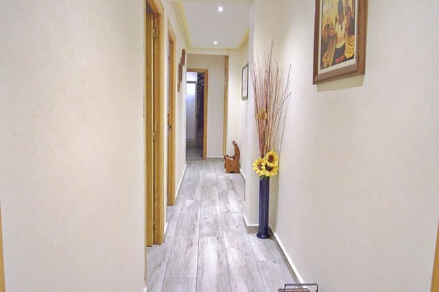 3 quarto Apartamento para venda em Centro, Elche / Elx - 125 000 € (Ref: 9106500)