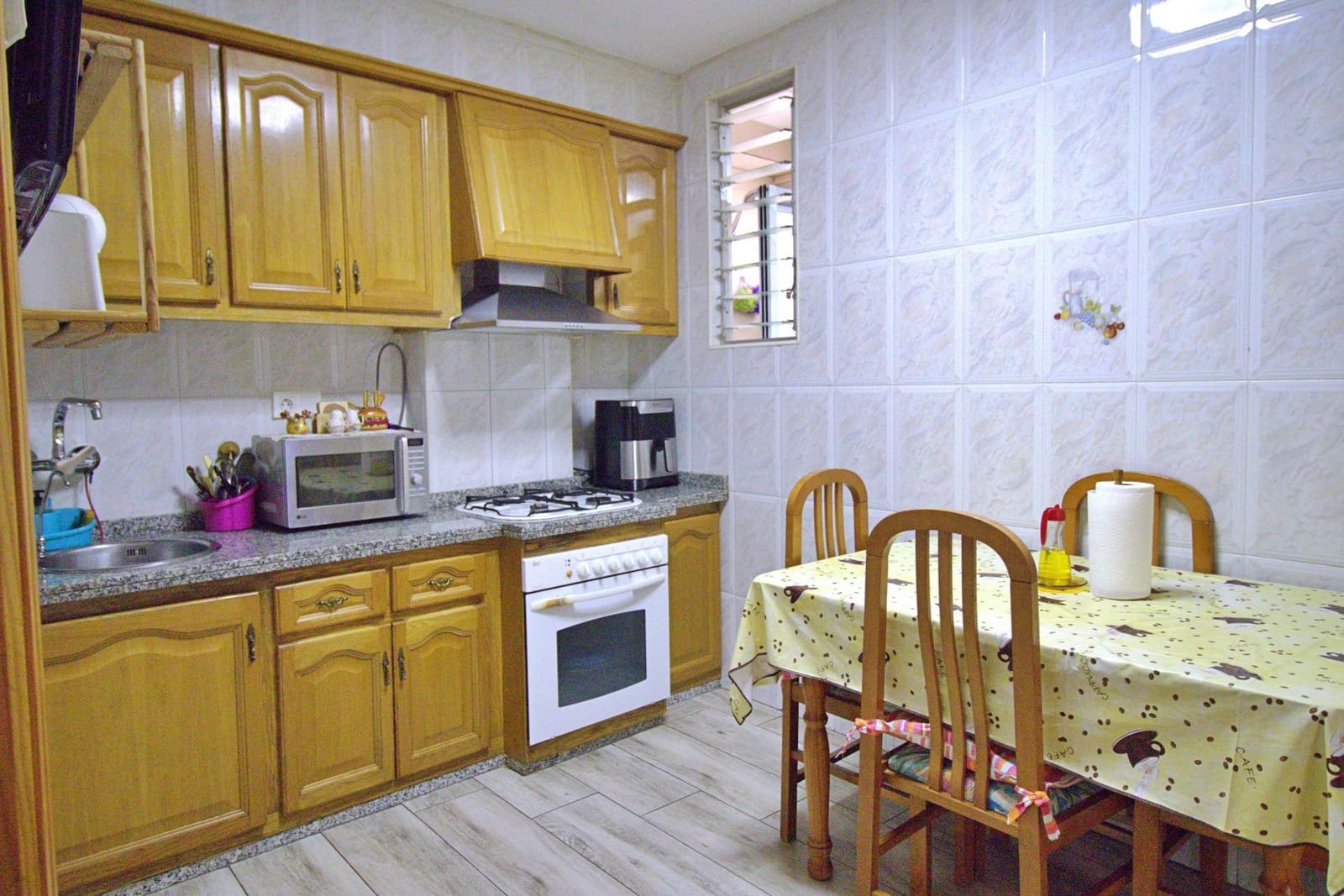 3 Zimmer Wohnung zu verkaufen in Elche / Elx - 125.000 € (Ref: 9106500)