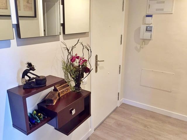 3 sypialnia Mieszkanie na sprzedaż w Elche / Elx z basenem - 289 999 € (Ref: 9129722)