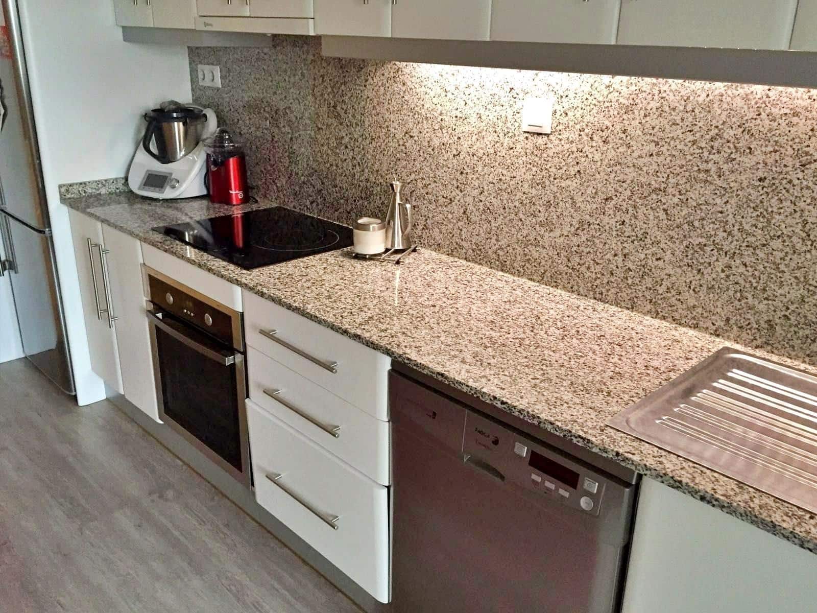 3 sypialnia Mieszkanie na sprzedaż w Elche / Elx z basenem - 289 999 € (Ref: 9129722)