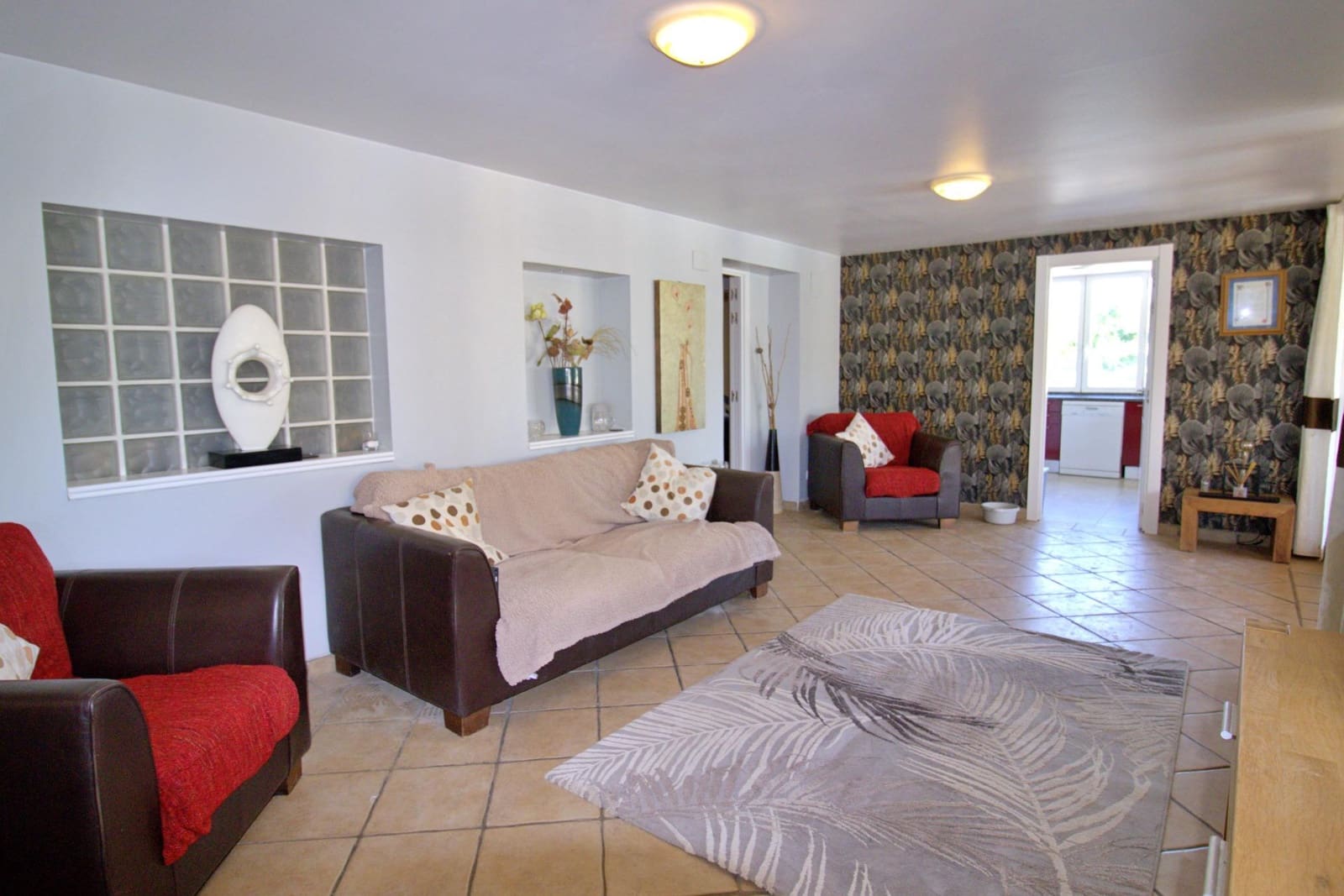 6 bedroom Villa for sale in Aspe with pool garage - € 330,000 (Ref: 9129723)