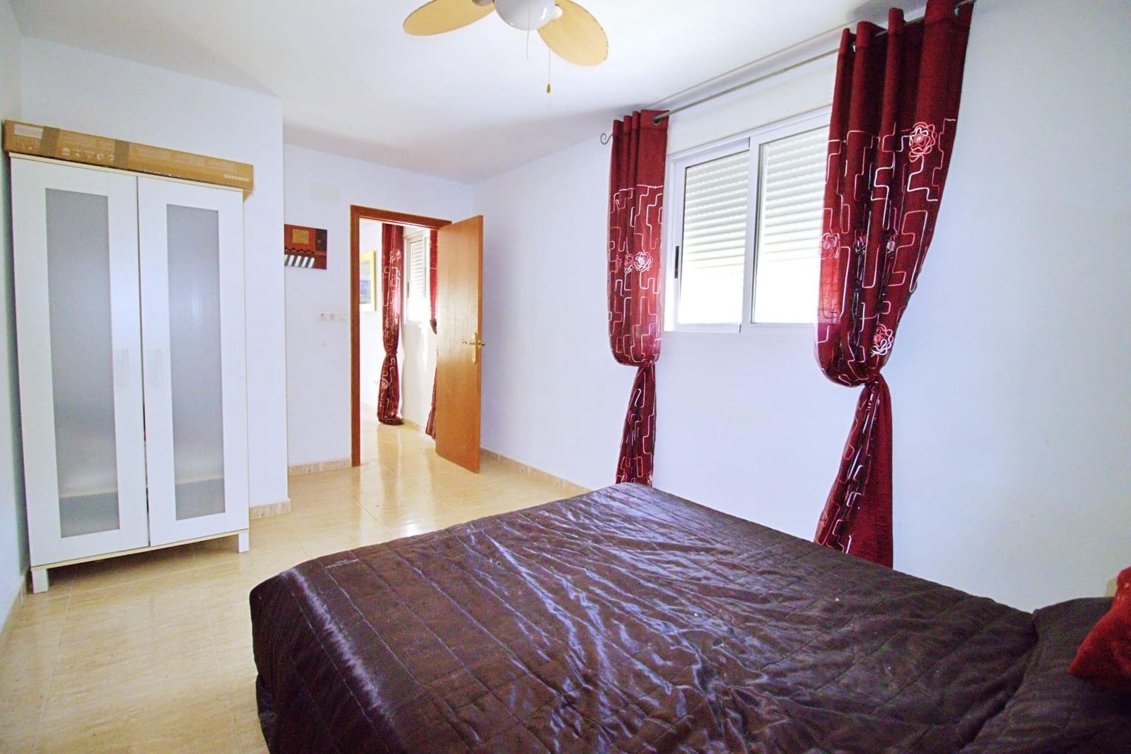 6 bedroom Villa for sale in Aspe with pool garage - € 330,000 (Ref: 9129723)