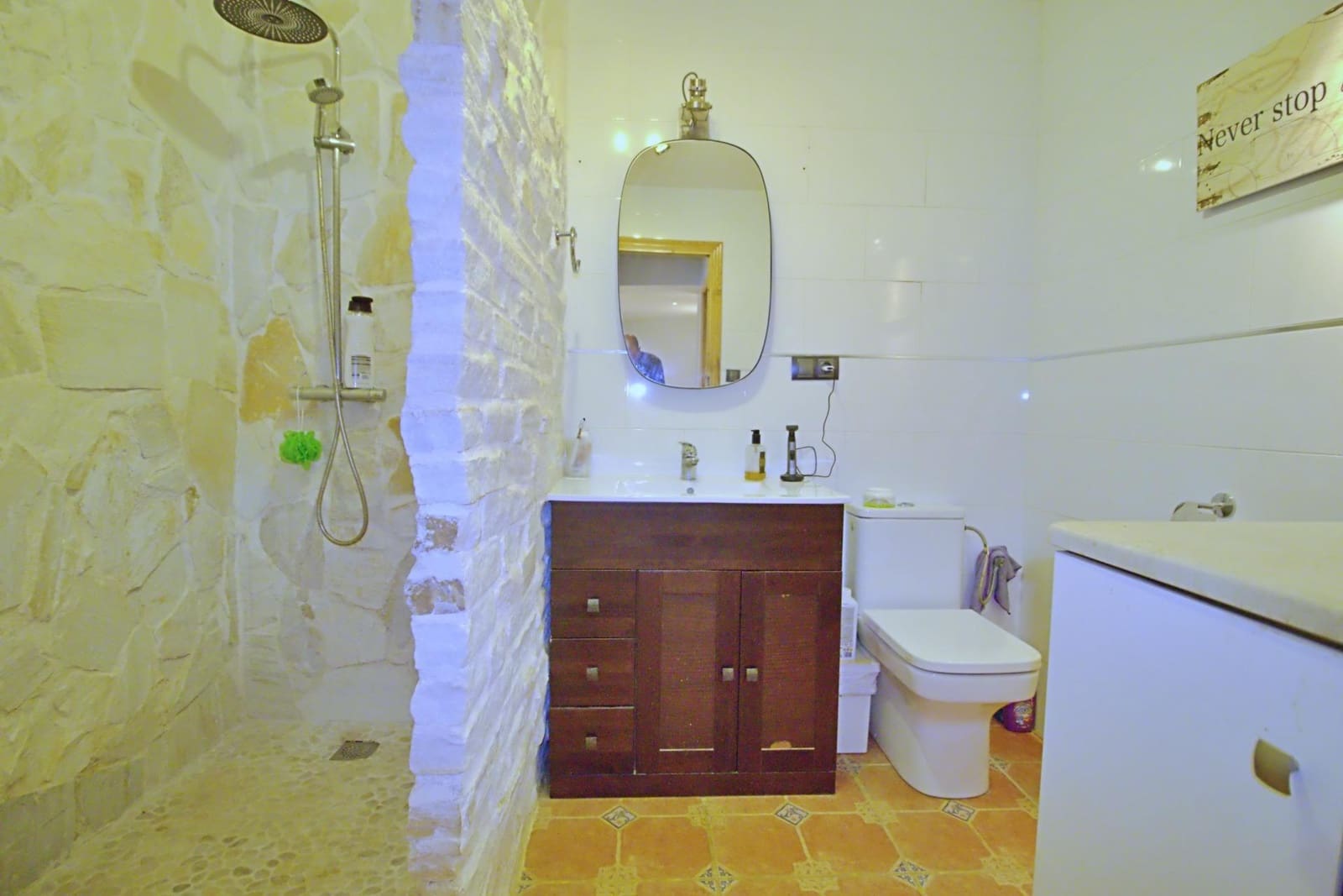 6 bedroom Villa for sale in Aspe with pool garage - € 330,000 (Ref: 9129723)