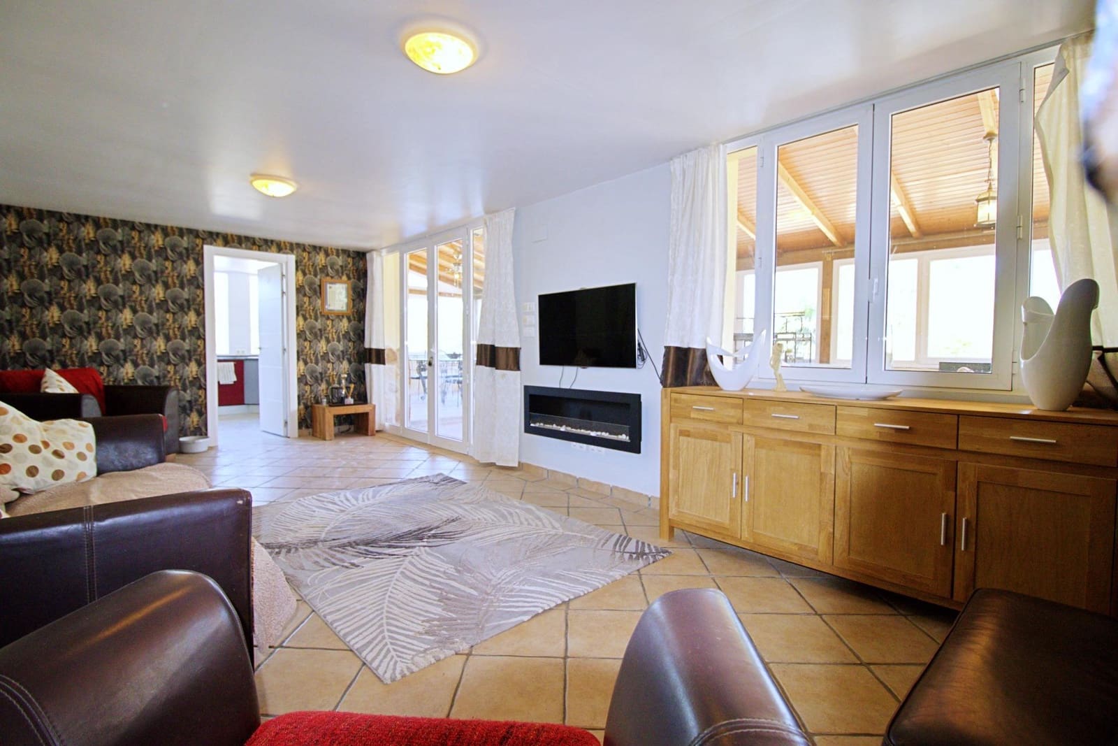 6 bedroom Villa for sale in Aspe with pool garage - € 330,000 (Ref: 9129723)