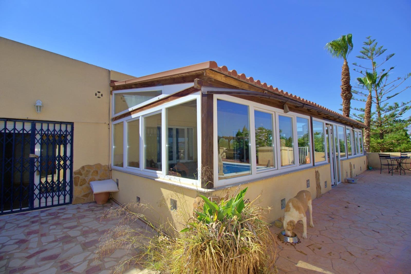 6 bedroom Villa for sale in Aspe with pool garage - € 330,000 (Ref: 9129723)