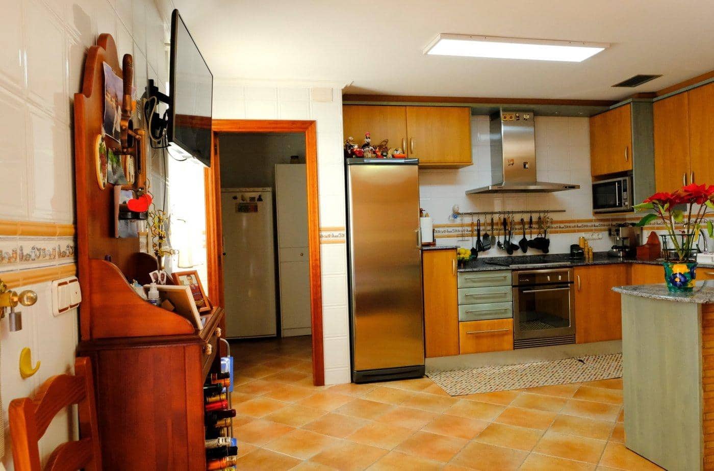 5 bedroom Villa for sale in Orihuela with pool garage - € 675,000 (Ref: 9147063)