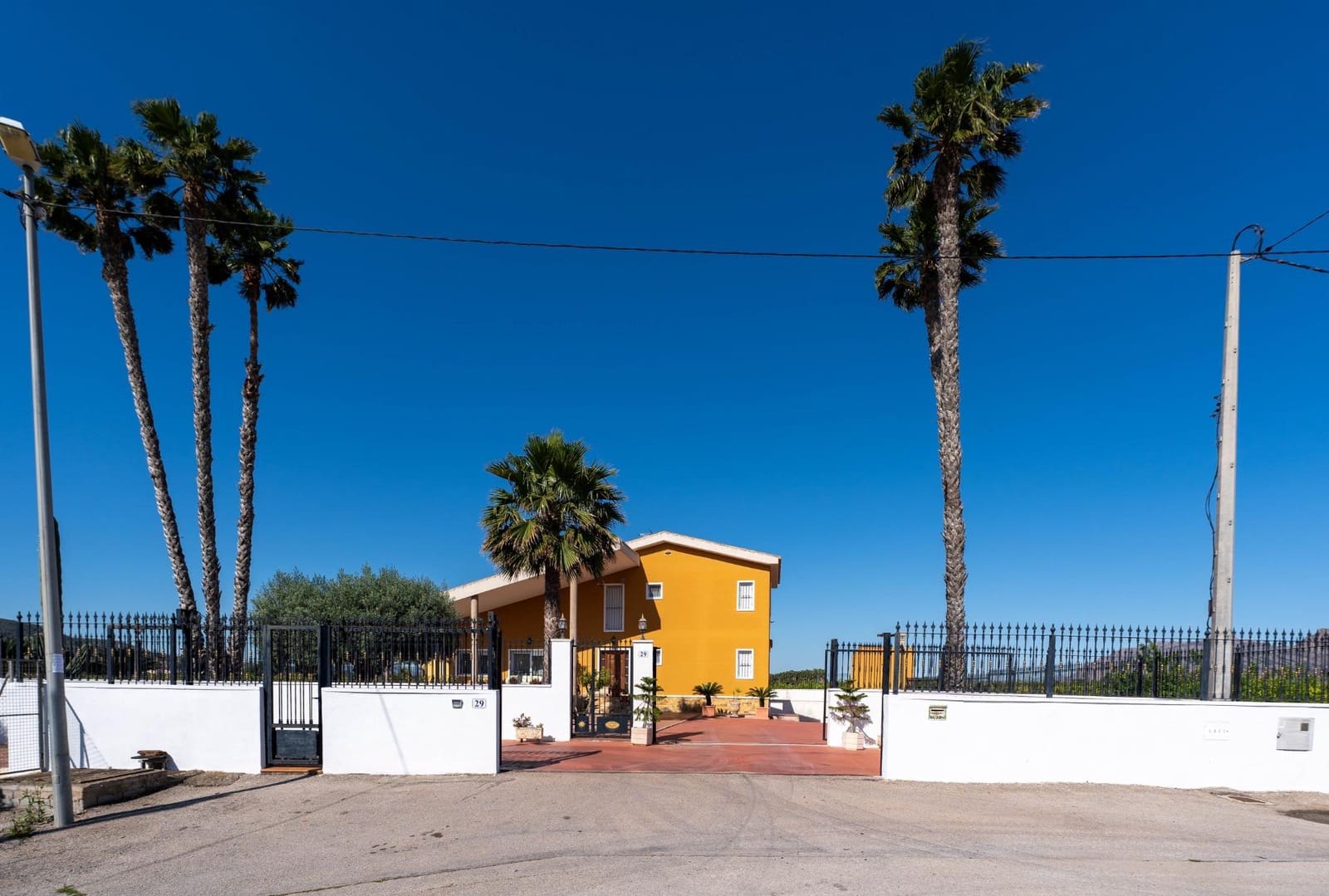 5 bedroom Villa for sale in Orihuela with pool garage - € 675,000 (Ref: 9147063)